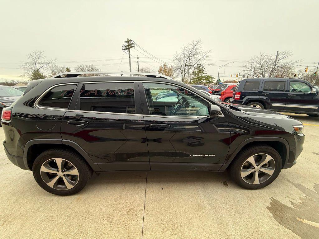 used 2021 Jeep Cherokee car, priced at $19,499