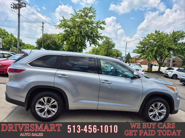 used 2014 Toyota Highlander car, priced at $12,799