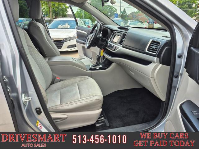 used 2014 Toyota Highlander car, priced at $12,799