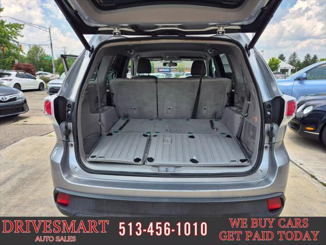 used 2014 Toyota Highlander car, priced at $12,799