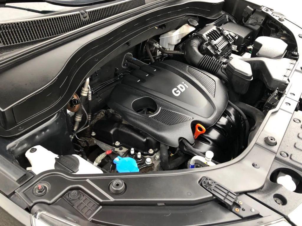 used 2015 Kia Sorento car, priced at $10,899