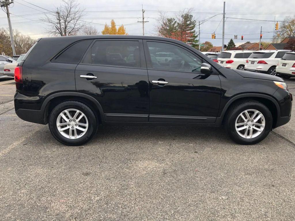 used 2015 Kia Sorento car, priced at $10,899