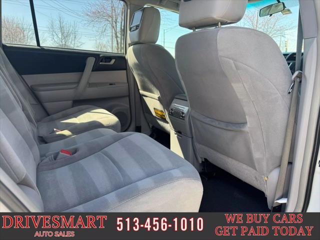 used 2013 Toyota Highlander car, priced at $13,499