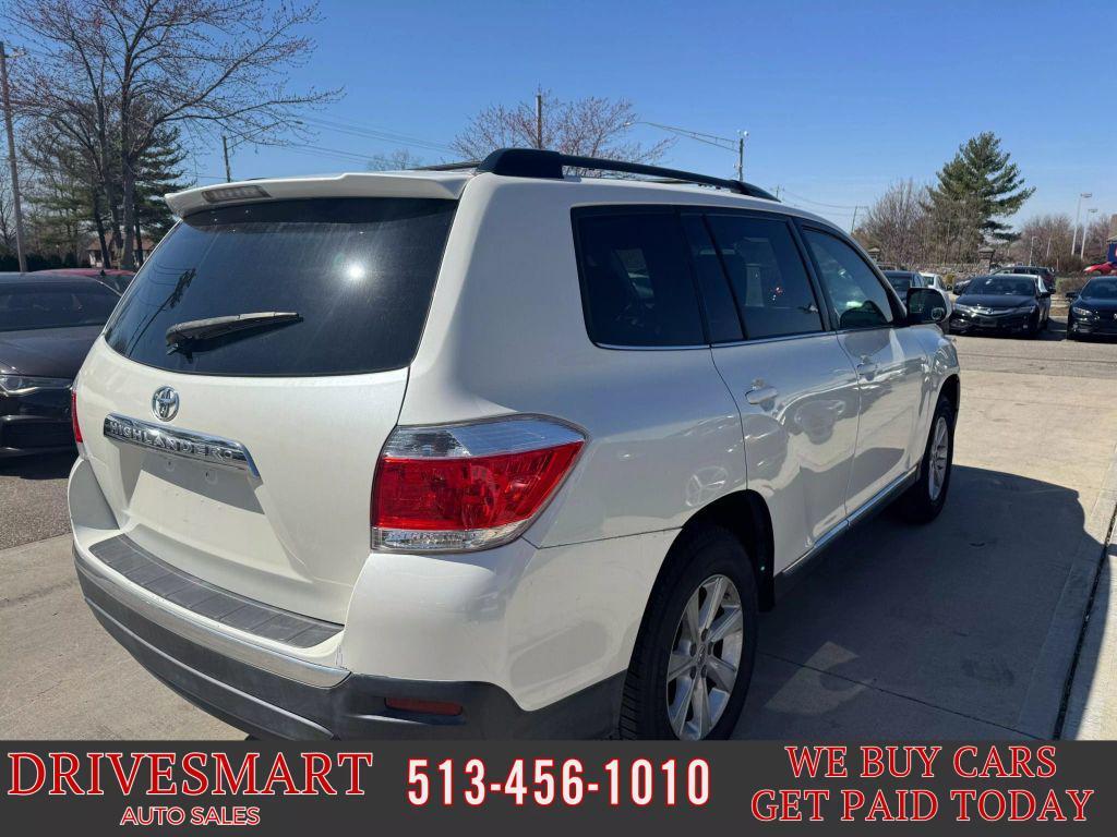 used 2013 Toyota Highlander car, priced at $12,599