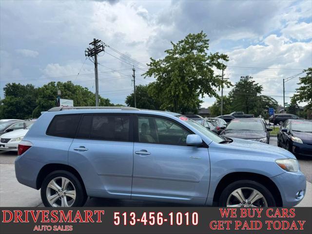used 2010 Toyota Highlander car, priced at $10,999