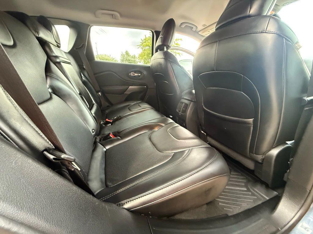 used 2019 Jeep Cherokee car, priced at $16,999