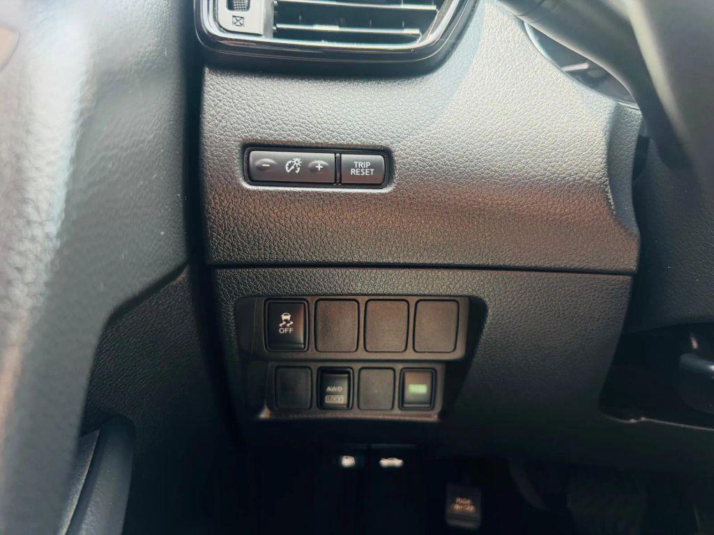 used 2018 Nissan Rogue Sport car, priced at $11,999