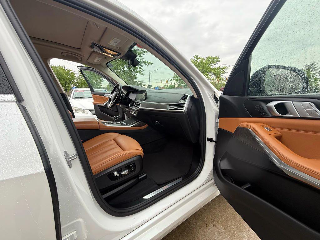 used 2019 BMW X7 car, priced at $32,990