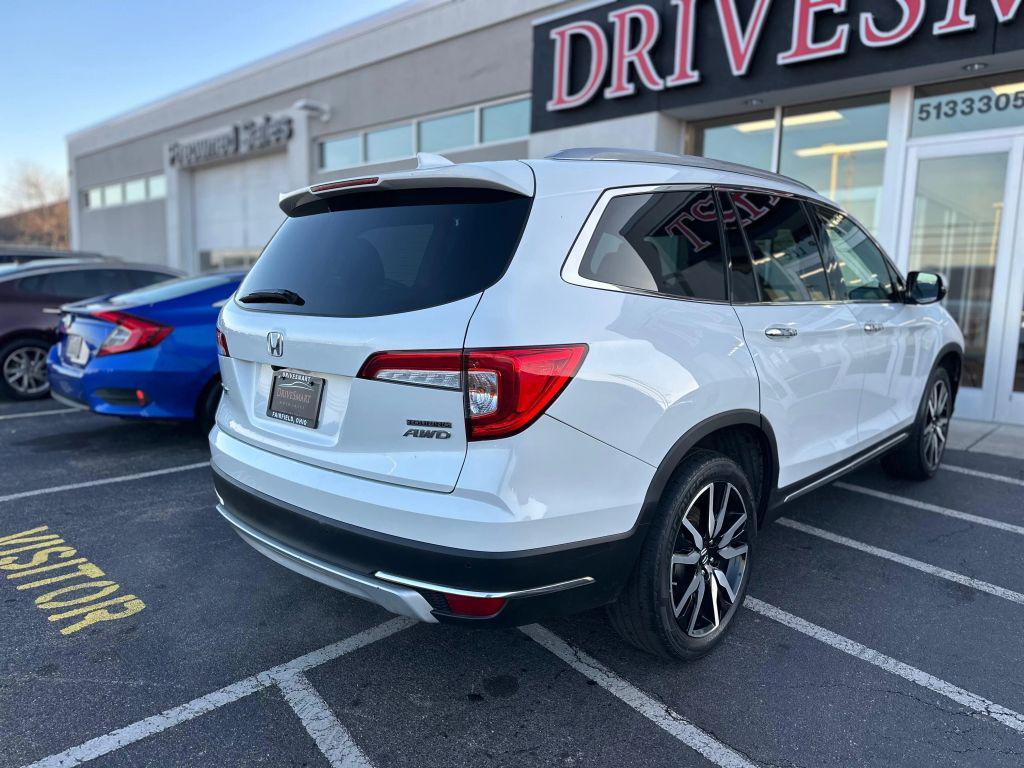 used 2021 Honda Pilot car, priced at $17,999