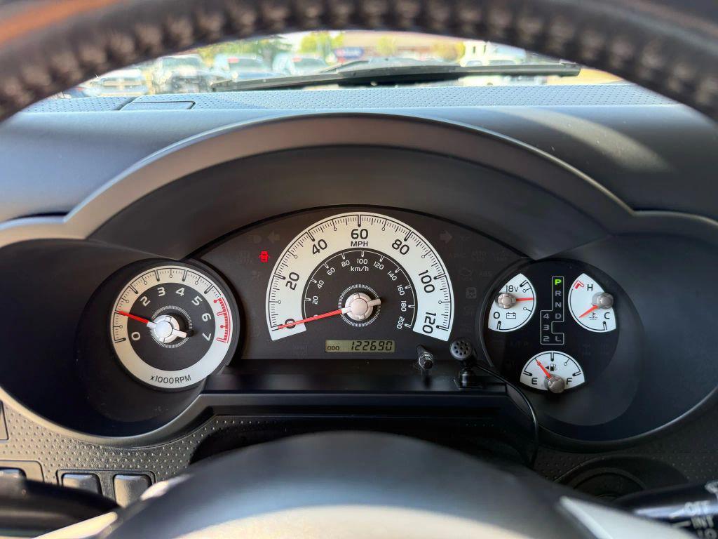 used 2008 Toyota FJ Cruiser car, priced at $15,299