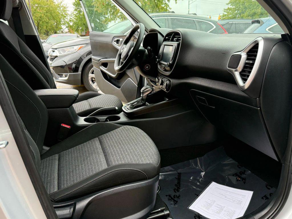 used 2021 Kia Soul car, priced at $14,999
