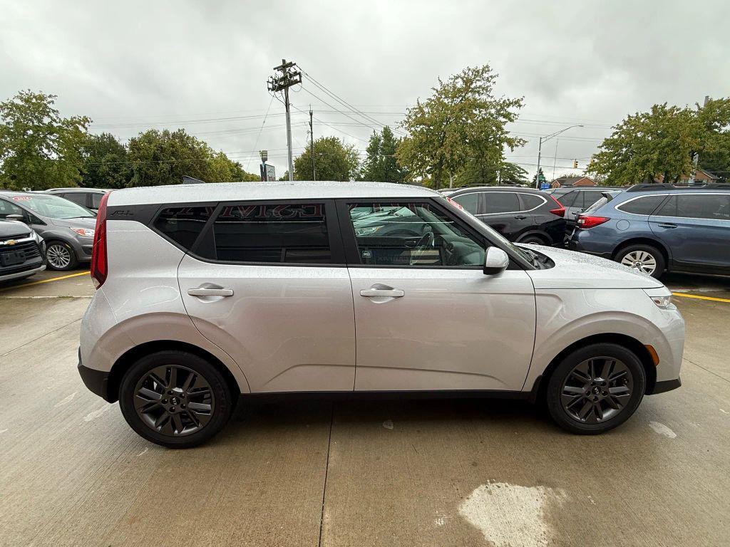 used 2021 Kia Soul car, priced at $14,999