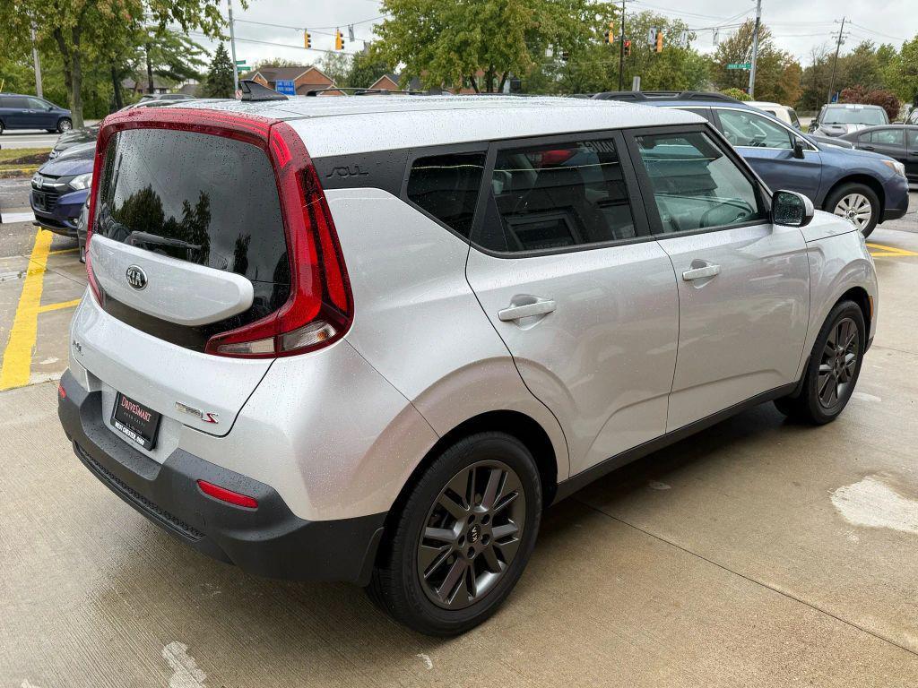 used 2021 Kia Soul car, priced at $14,999