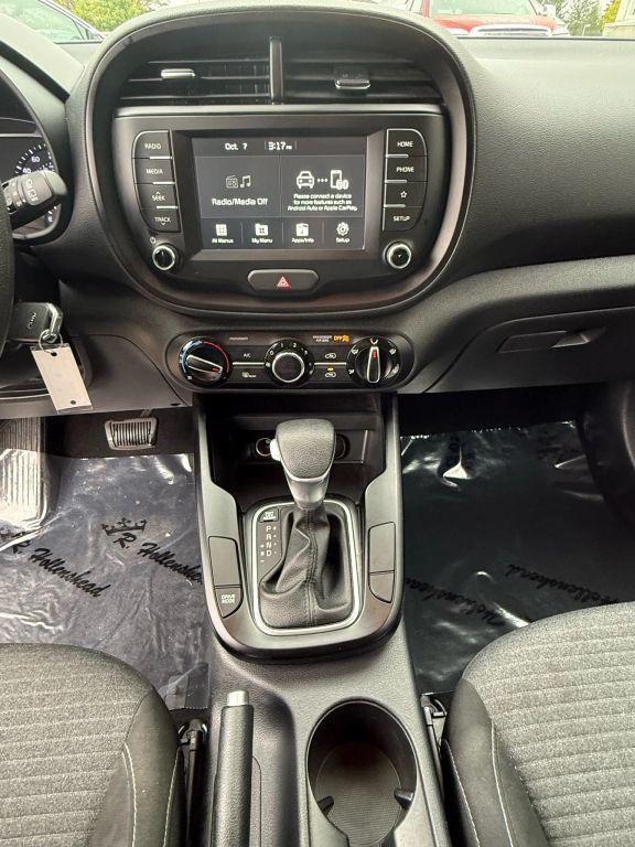 used 2021 Kia Soul car, priced at $14,999