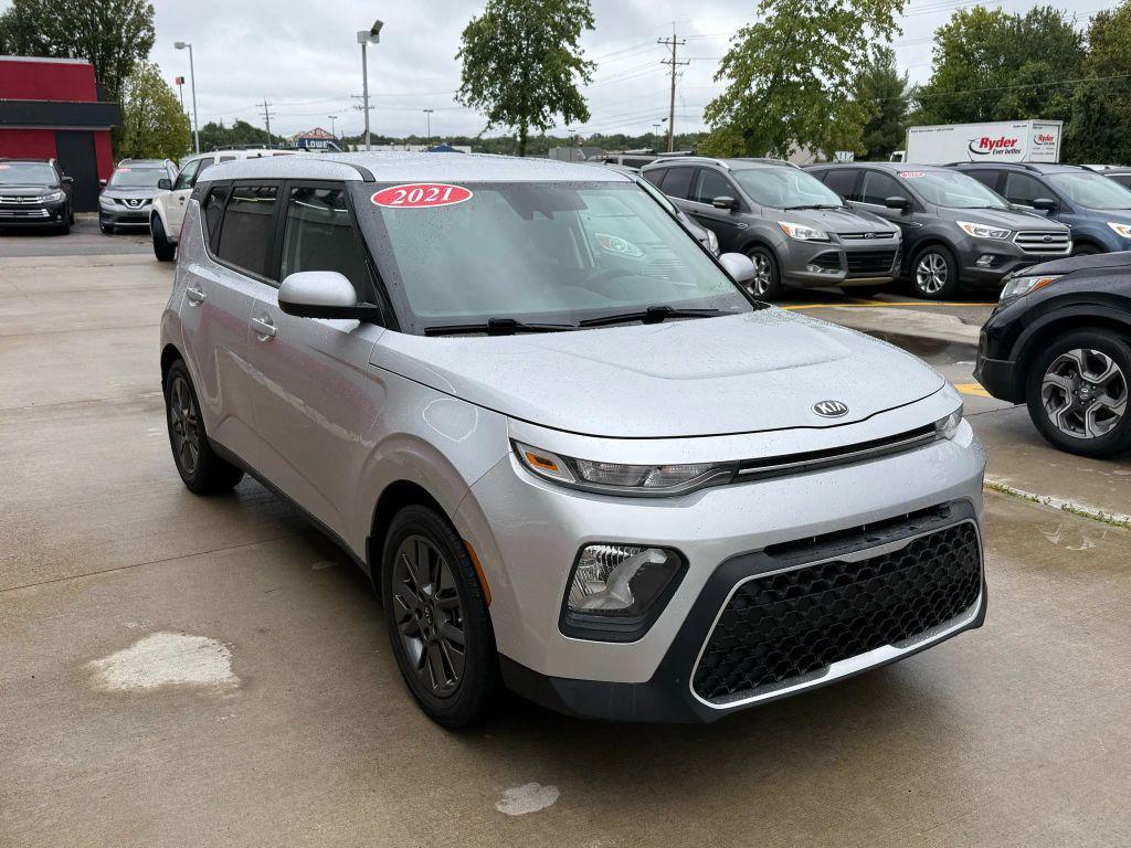 used 2021 Kia Soul car, priced at $14,999