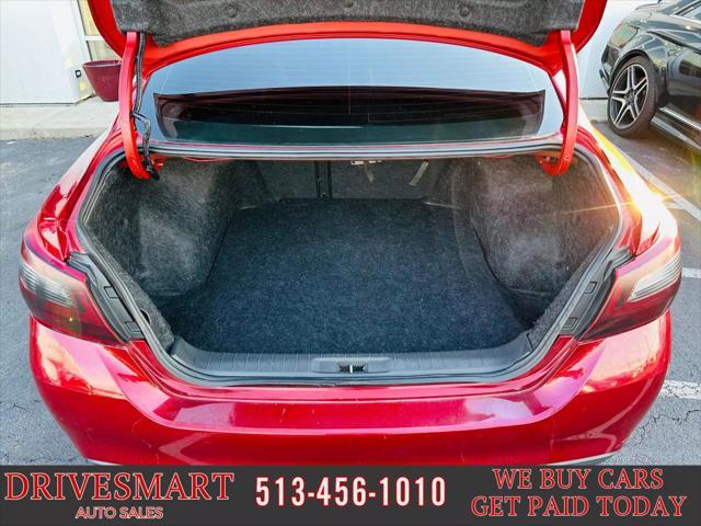 used 2018 Nissan Altima car, priced at $10,999