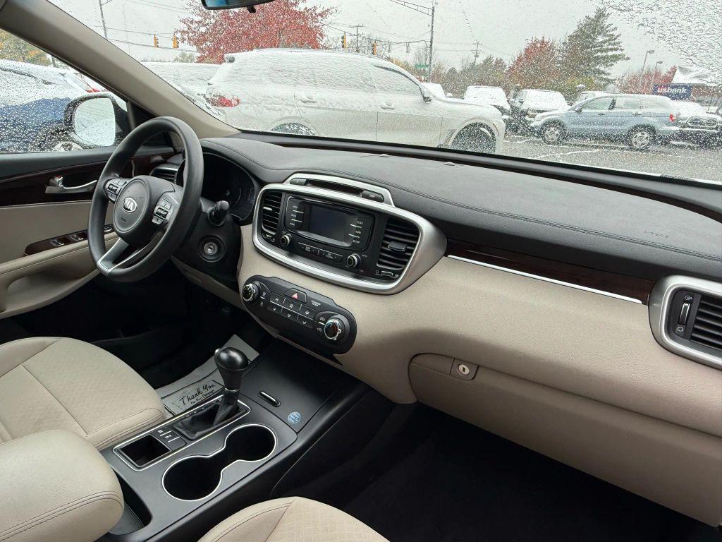used 2018 Kia Sorento car, priced at $9,999