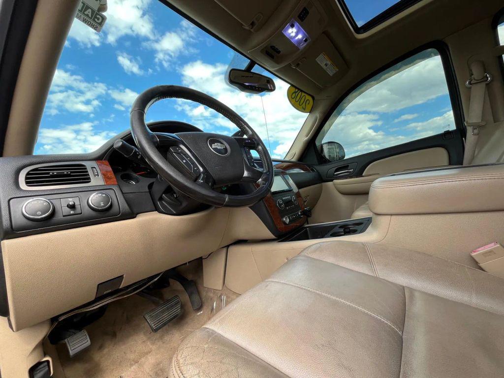 used 2008 Chevrolet Avalanche car, priced at $13,489