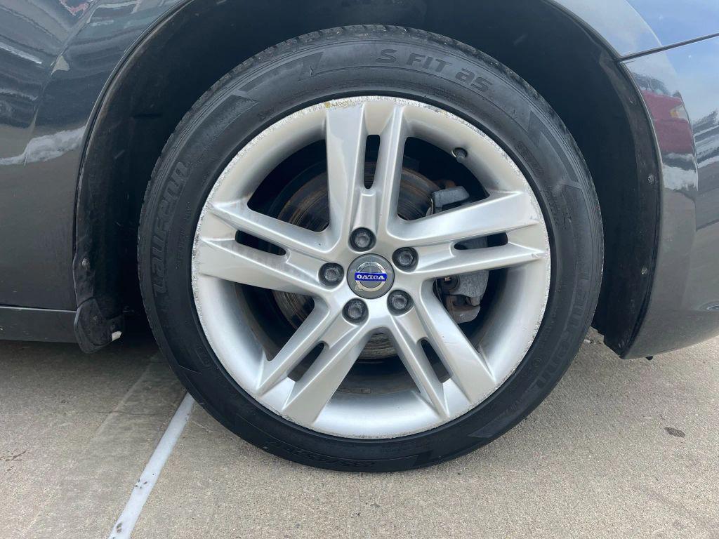 used 2015 Volvo S60 car, priced at $12,999