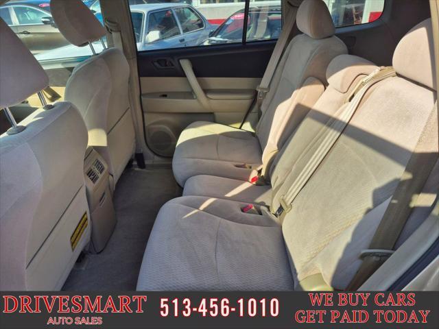 used 2008 Toyota Highlander car, priced at $8,199
