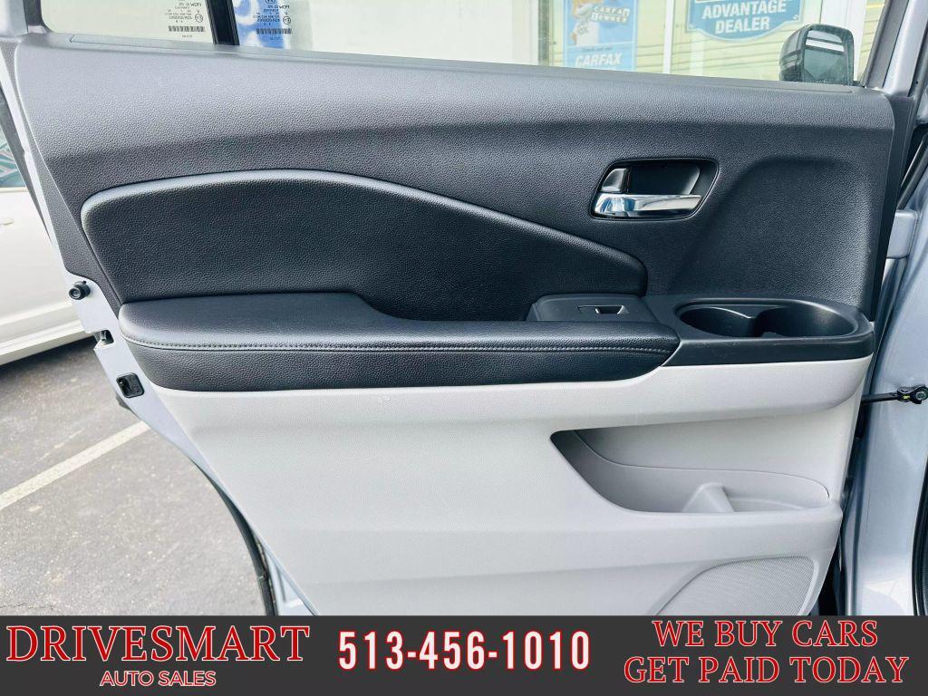 used 2018 Honda Pilot car, priced at $15,899