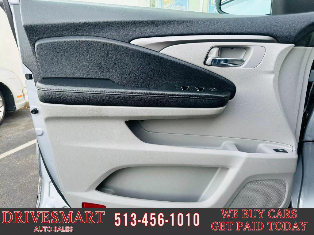 used 2018 Honda Pilot car, priced at $15,899