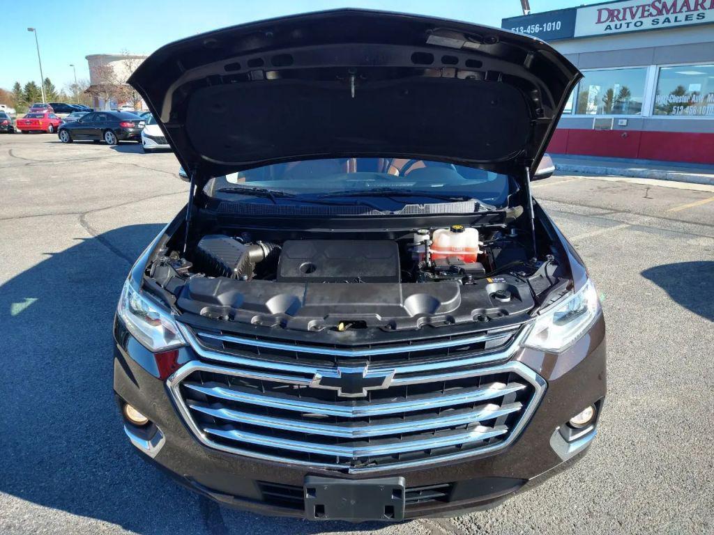 used 2019 Chevrolet Traverse car, priced at $29,999