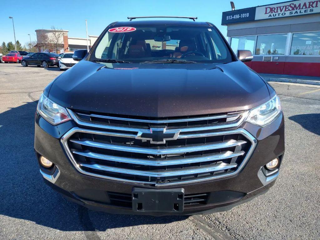 used 2019 Chevrolet Traverse car, priced at $29,999