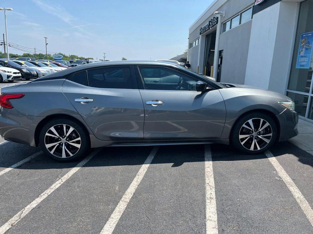 used 2018 Nissan Maxima car, priced at $16,399