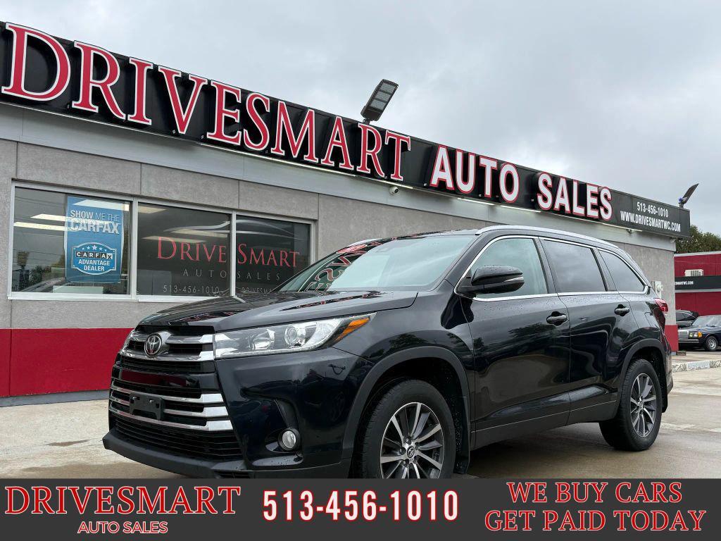 used 2019 Toyota Highlander car, priced at $21,899