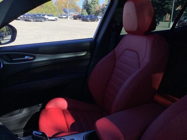 new 2025 Alfa Romeo Stelvio car, priced at $50,027