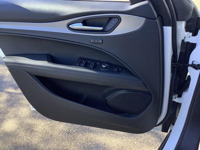 new 2025 Alfa Romeo Stelvio car, priced at $50,027