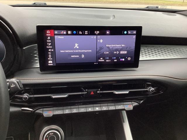 used 2025 Alfa Romeo Tonale car, priced at $27,497