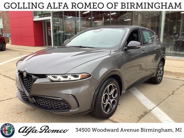 used 2025 Alfa Romeo Tonale car, priced at $27,497