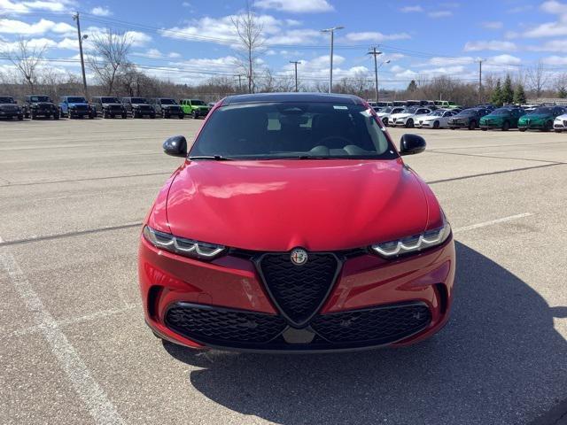 new 2025 Alfa Romeo Tonale car, priced at $46,816