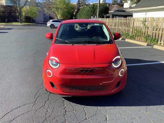 new 2024 FIAT 500e car, priced at $34,095