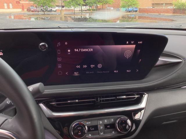 used 2024 Buick Envista car, priced at $25,000