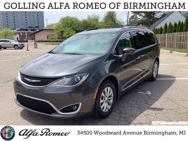 used 2018 Chrysler Pacifica car, priced at $16,497