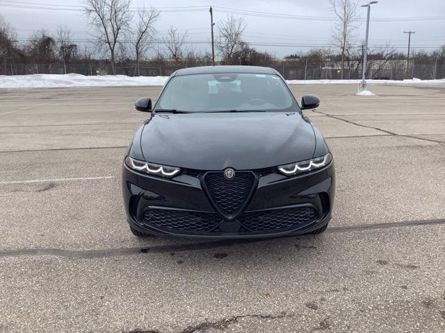 new 2025 Alfa Romeo Tonale car, priced at $45,607