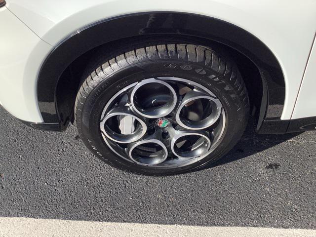 used 2024 Alfa Romeo Tonale car, priced at $27,897