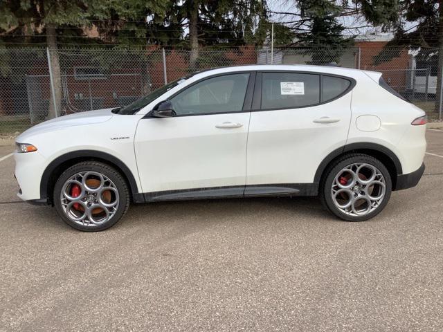 new 2024 Alfa Romeo Tonale car, priced at $50,095