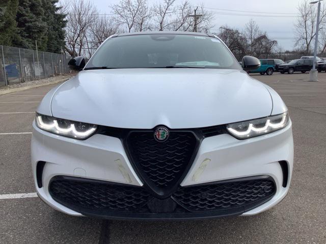 new 2024 Alfa Romeo Tonale car, priced at $50,095