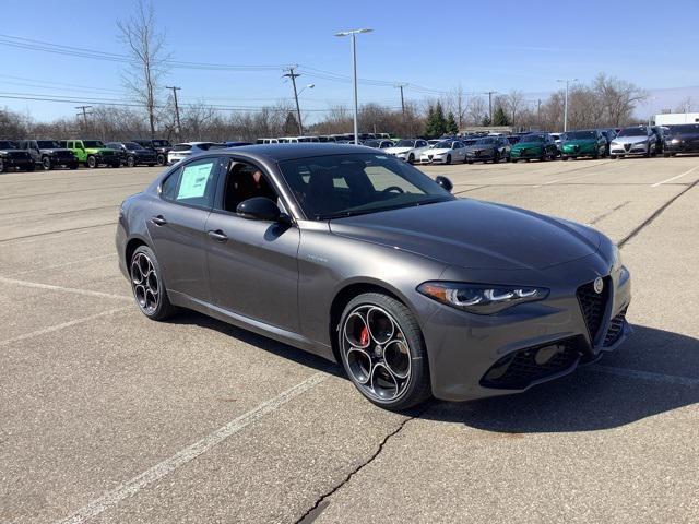 new 2025 Alfa Romeo Giulia car, priced at $48,217