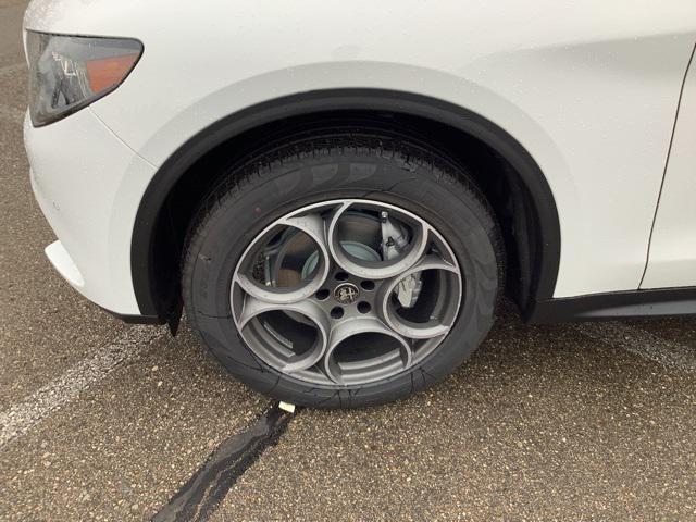 new 2025 Alfa Romeo Stelvio car, priced at $50,027