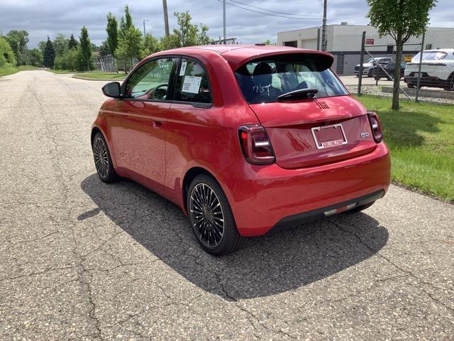 new 2024 FIAT 500e car, priced at $34,095