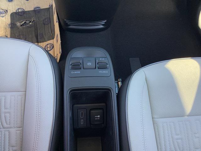 new 2025 FIAT 500e car, priced at $35,495