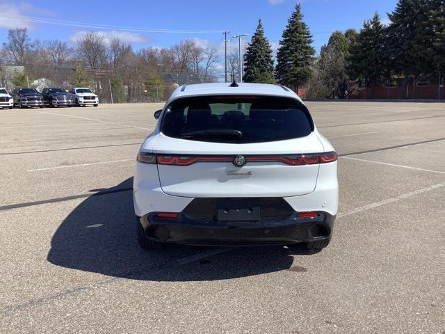 new 2025 Alfa Romeo Tonale car, priced at $46,190