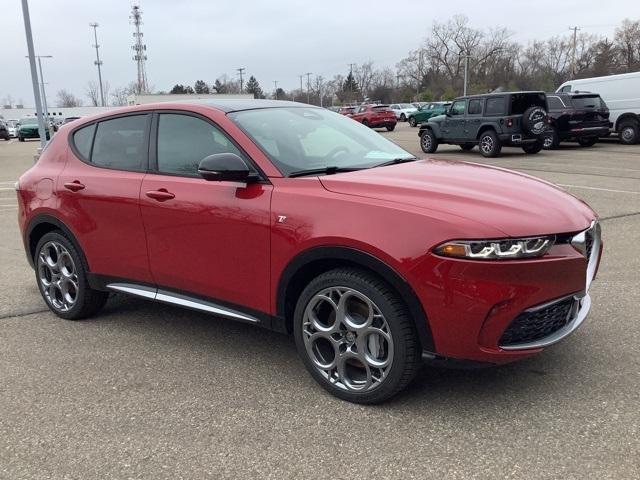 new 2024 Alfa Romeo Tonale car, priced at $47,756