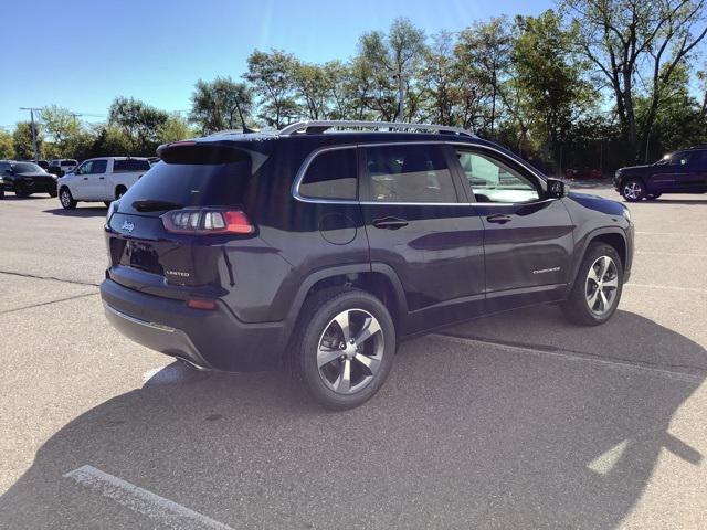 used 2019 Jeep Cherokee car, priced at $16,197
