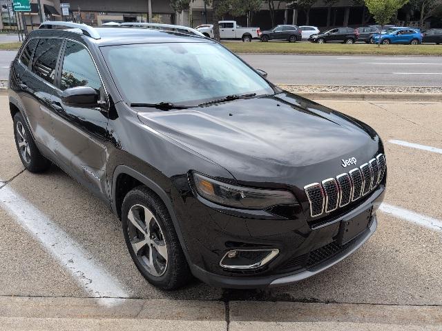 used 2019 Jeep Cherokee car, priced at $16,547